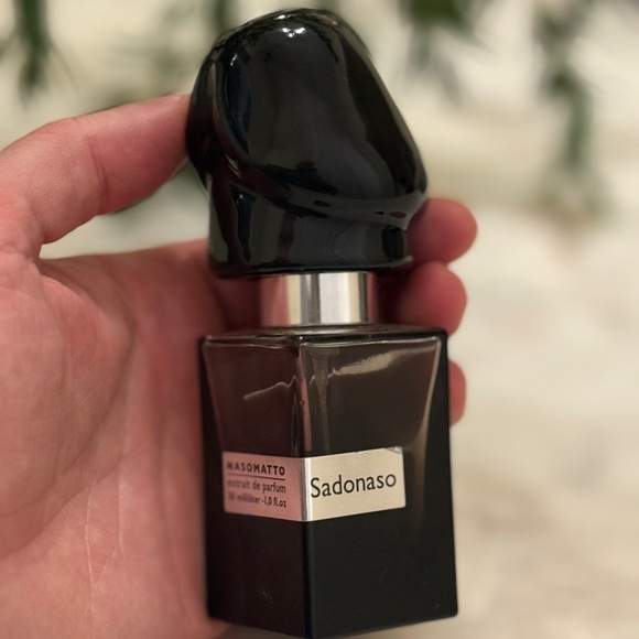 Sadonaso Extrait de Parfum - Black - Picture 4 of 7